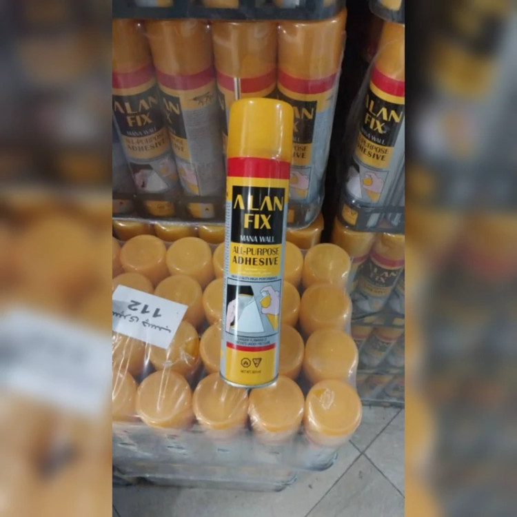 چسب اسپری پلیمری آلفا فیکس 300 میل برای دیوارپوش رولی و ریوال پلاس (پس کرایه)