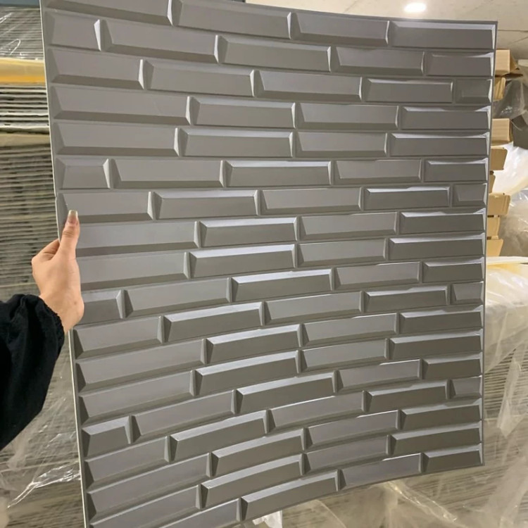 دیوارپوش فومی پشت چسبدار شمش ( آجر مشبک) سایز 70در77 cm ضخامت 8میل (پس کرایه)