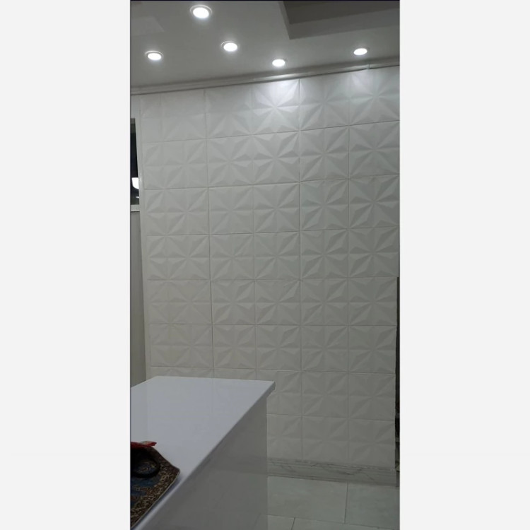 دیوارپوش فومی پشت چسبدار شمش ( آجر مشبک) سایز 70در77 cm ضخامت 8میل (پس کرایه)
