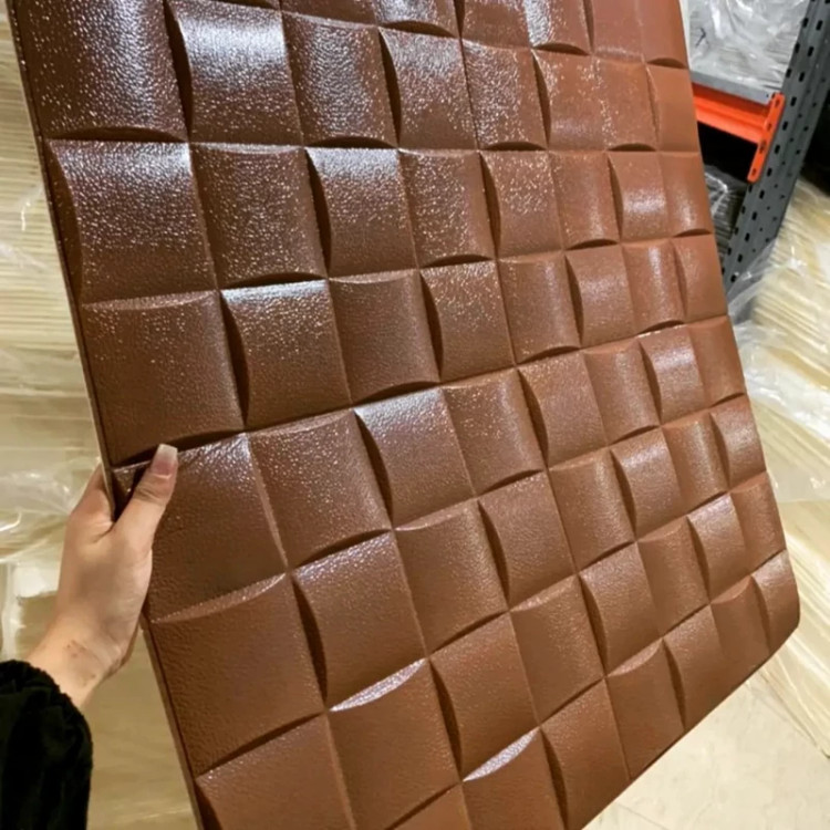 دیوارپوش فومی پشت چسبدار مربع مشبک 70در70 cm ضخامت 8میل (پس کرایه)