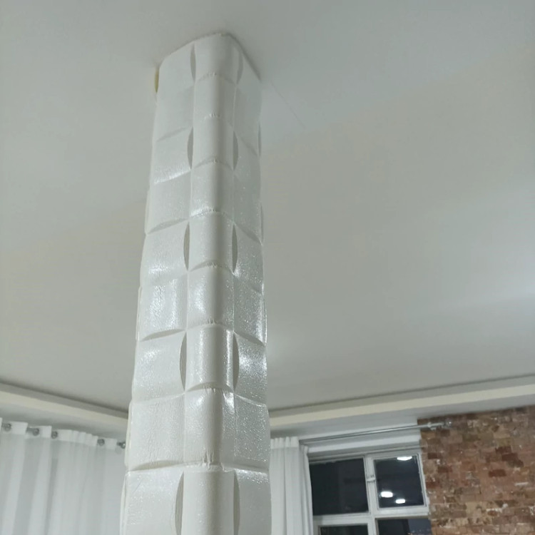 دیوارپوش فومی پشت چسبدار مربع مشبک 70در70 cm ضخامت 8میل (پس کرایه)