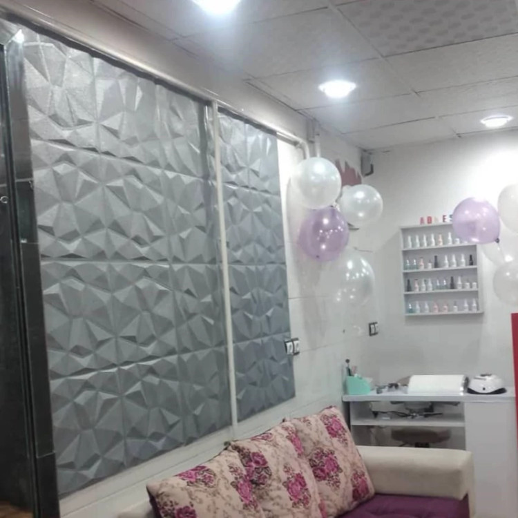 دیوارپوش فومی پشت چسبدار کریستالی 70در70 cm ضخامت 8میل (پس کرایه)