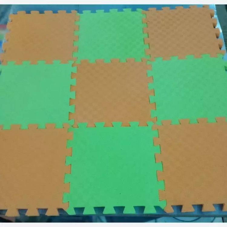 کفپوش تاتامی کودک ابعاد33در33 cm (مدل ساده) بسته 9تایی (پس کرایه)
