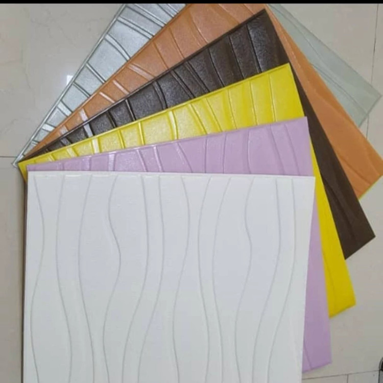 دیوارپوش فومی پشت چسبدار موج (بامبو) 70در70 cm ضخامت 8میل (پس کرایه)