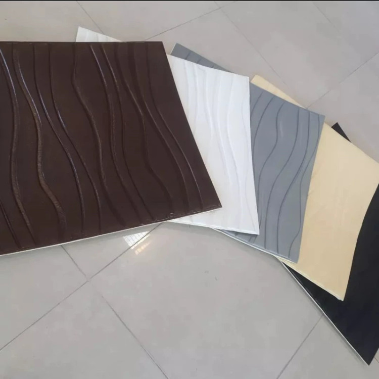 دیوارپوش فومی پشت چسبدار موج (بامبو) 70در70 cm ضخامت 8میل (پس کرایه)