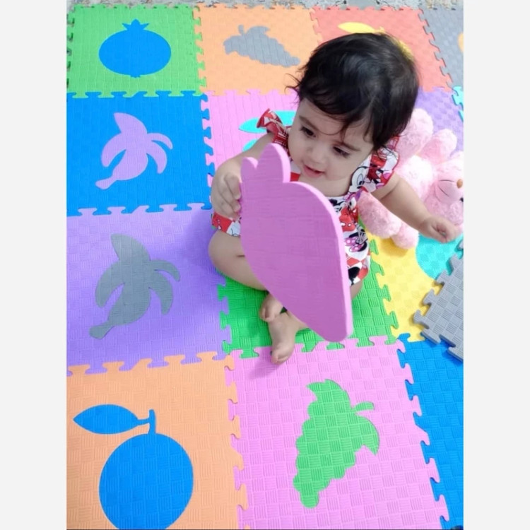 کفپوش تاتامی کودک ابعاد 33در33 cm (مدل میوه ای) بسته 9تایی جمعاً یک مترمربع (پس کرایه)