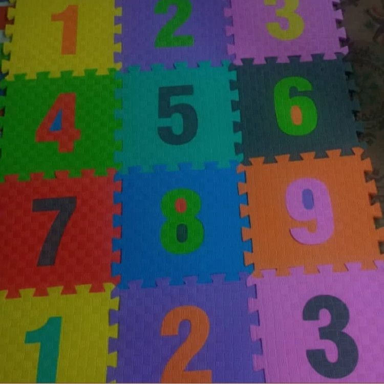 کفپوش تاتامی کودک ابعاد 33در33 cm (مدل اعداد) بسته 9تایی (پس کرایه)