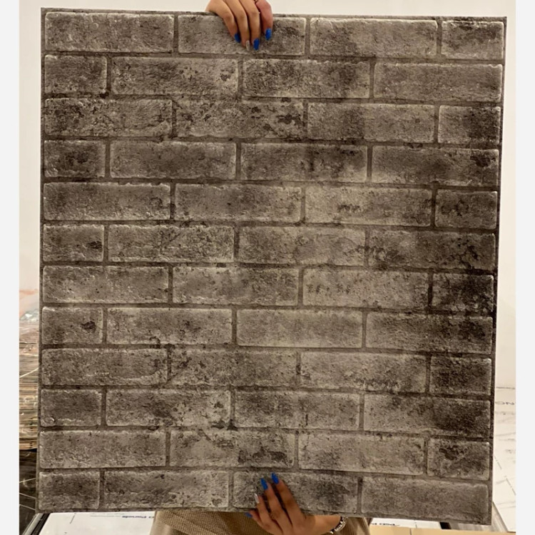 دیوارپوش فومی پشت چسبدار طرح آجربهمنی چاپی سیمانی (سیمنت) 70در77 cm ضخامت 8میل (پس کرایه)