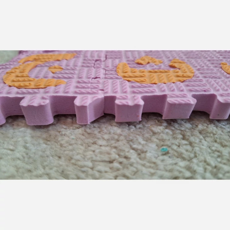 کفپوش تاتامی کودک ابعاد 49در49 cm (حروف الفبای فارسی) بسته 42 قطعه ای (پس کرایه)