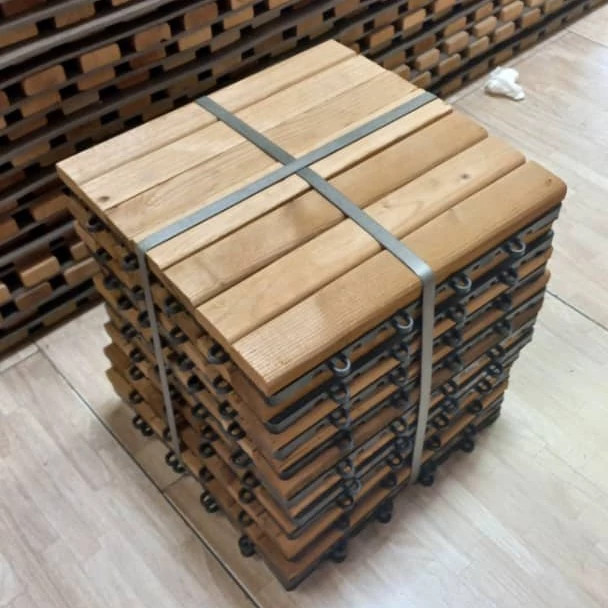 تایل چوب ترموود 7تکه ای ابعاد 30در30 cm، نوزده میل ساده کاملآ ضدآب و قابل حمل و نصب در هرمحیط (پس کرایه)