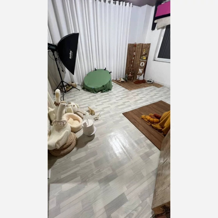 کفپوش رولی پشت موکتی (نمدی) کد 1514 عرض 2متر ضخامت 2mm (پس کرایه)