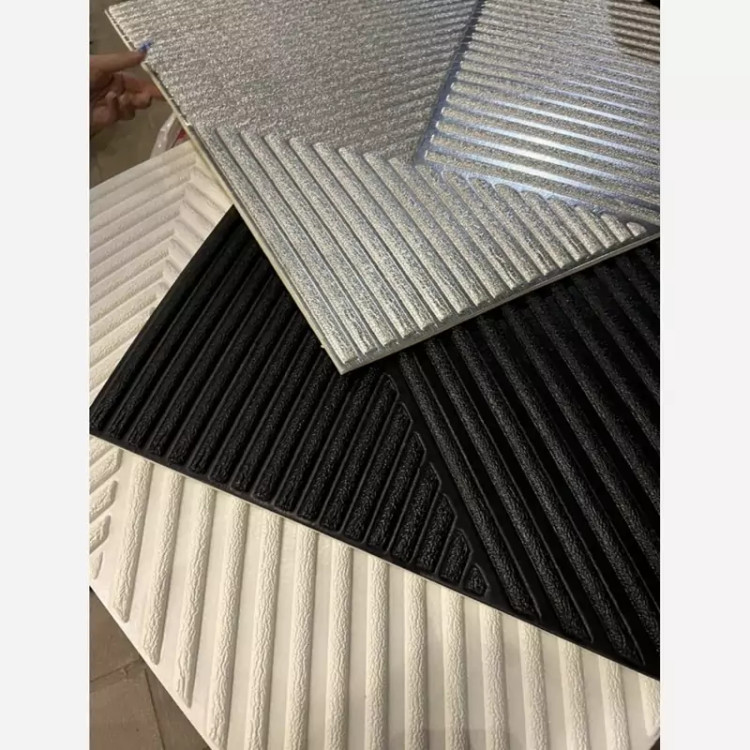دیوارپوش فومی پشت چسبدار ترموفوم ابعاد70در70 cm، ضخامت 8میل (پس کرایه)