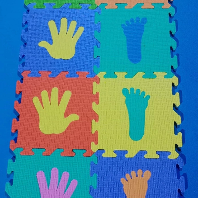 کفپوش تاتامی کودک ابعاد 25در25 cm (مدل دست و پا) بسته 8تایی (پس کرایه)