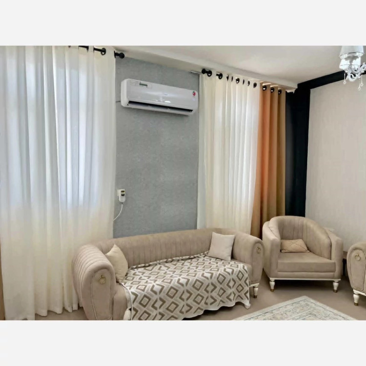 دیوارپوش رولی ریوال پلاس2 کد B23 ابعاد 68cmدر3متر (پس کرایه)