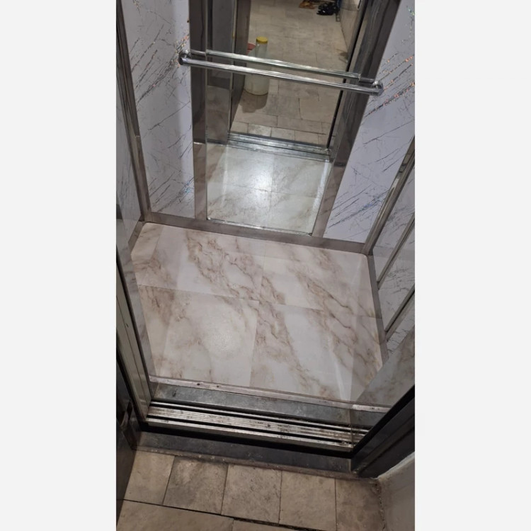 کفپوش سرامیکی پشت چسبدار کد 02 وارداتی ابعاد 60در60 cm، ضخامت 2میل (پس کرایه)