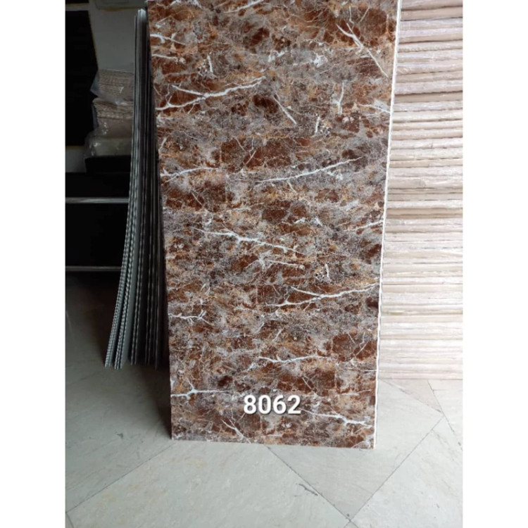 ماربل شیت کد 8062 ابعاد 122در280 cm ضخامت 2.5میل (پس کرایه)