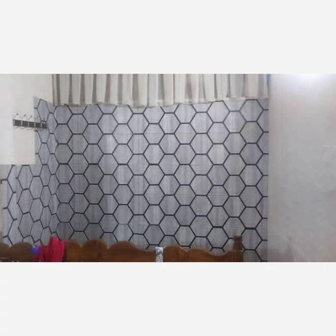 دیوارپوش فومی پشت چسبدار وارداتی زنبوری/کندویی کد 05-104 ابعاد70در70 cm ضخامت 5میل (پس کرایه)
