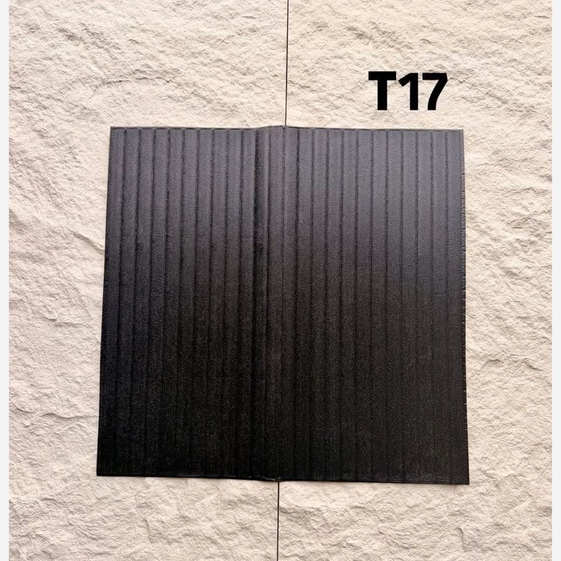 دیوارپوش فومی پشت چسبدار وارداتی کد T17 ابعاد 70در70 cm ضخامت 6میل (پس کرایه)