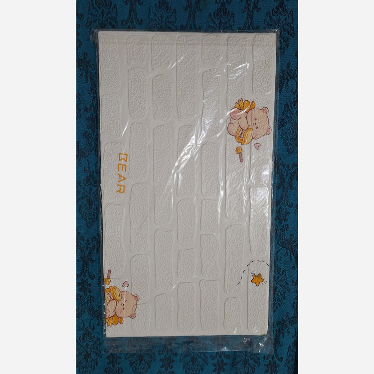 دیوارپوش فومی پشت چسبدار طرح خرسی کودک، ابعاد70در70 cm، ضخامت 5میل(پس کرایه)