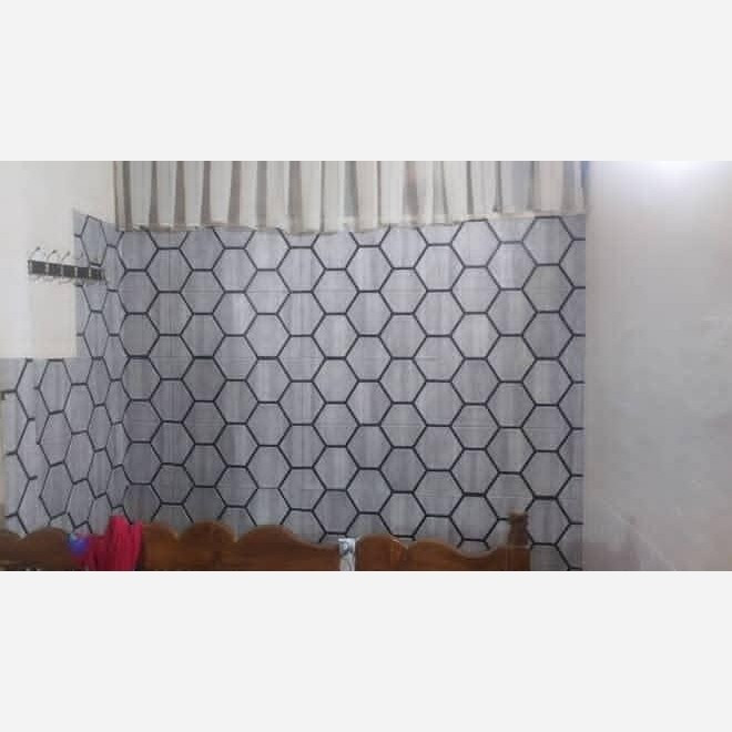 دیوارپوش فومی پشت چسبدار وارداتی زنبوری/کندویی کد 05-104 ابعاد70در70 cm ضخامت 5میل (پس کرایه)