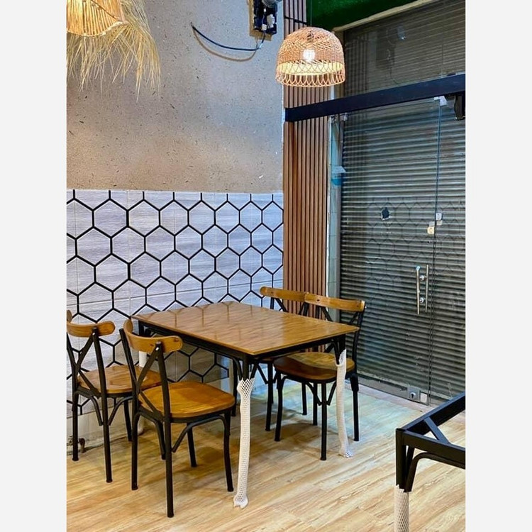 دیوارپوش فومی پشت چسبدار وارداتی زنبوری/کندویی کد 05-104 ابعاد70در70 cm ضخامت 5میل (پس کرایه)