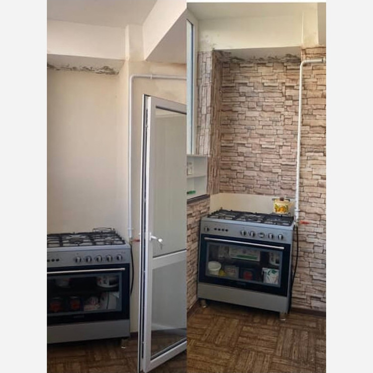 دیوارپوش فومی پشت چسبدار وارداتی کد 3303 ابعاد70در70 cm ضخامت 5میل (پس کرایه)