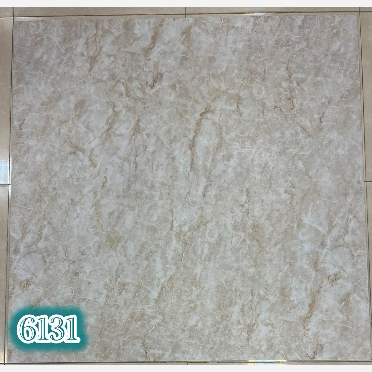 کفپوش PVC پرتردد کد 6131 طرح ماربل ابعاد120در120 cm، ضخامت 2میل (نصب با چسب جداگانه)(پس کرایه)