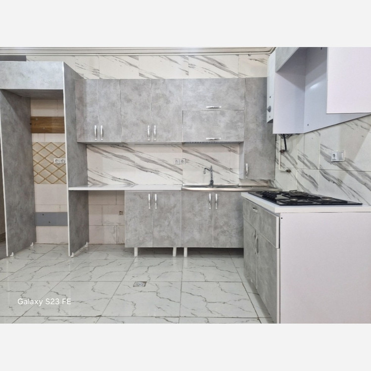 دیوارپوش فومی پشت چسبدار وارداتی کد 38-10،ابعاد 70در70 cm ضخامت 5میل (پس کرایه)