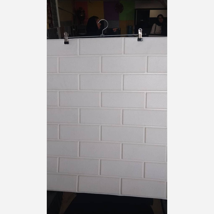 دیوارپوش فومی پشت چسبدار آجری تخت 70در70 cm ضخامت 6میل (پس کرایه)