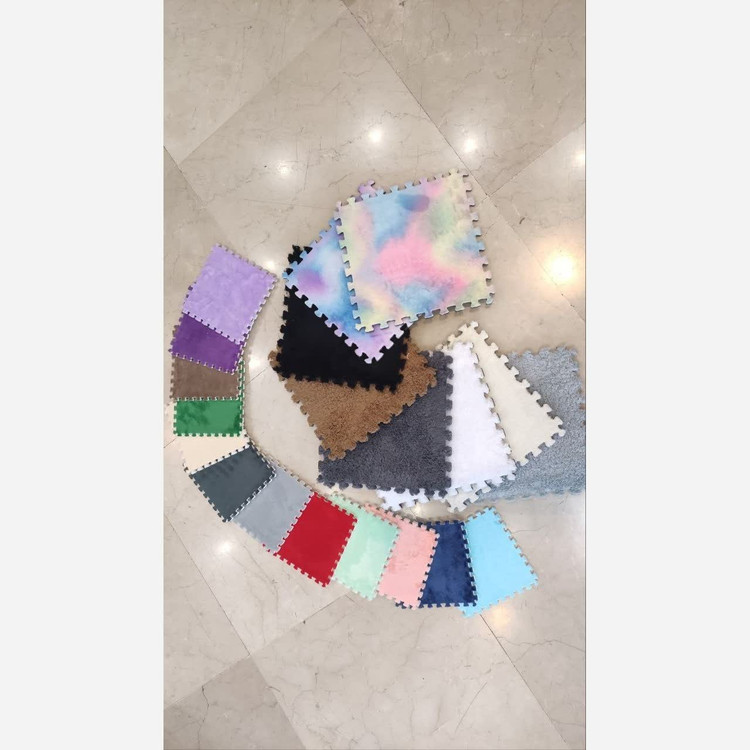 کفپوش تایل موکتی ابعاد46در46 cm، (پازلی)ضربه گیر مسکونی (پس کرایه)