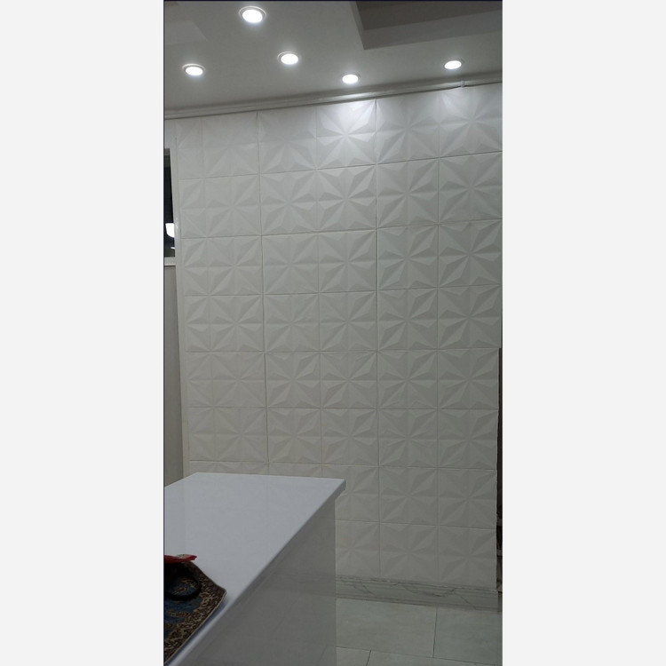 دیوارپوش فومی پشت چسبدار شمش ( آجر مشبک) سایز 70در77 cm ضخامت 7میل (پسکرایه)