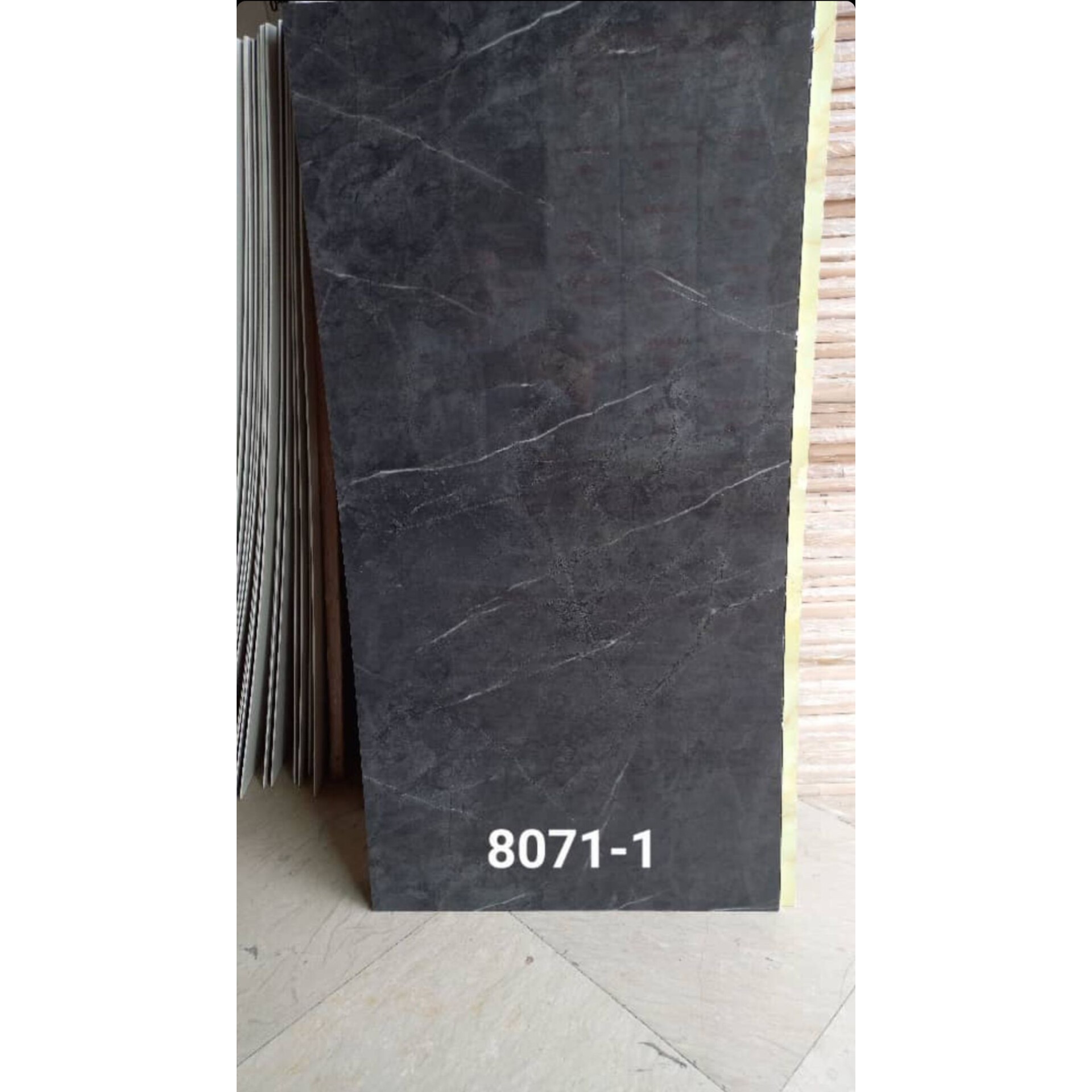 ماربل شیت کد 1-8071 ابعاد 122در280 cm ضخامت 2.5میل (پس کرایه)