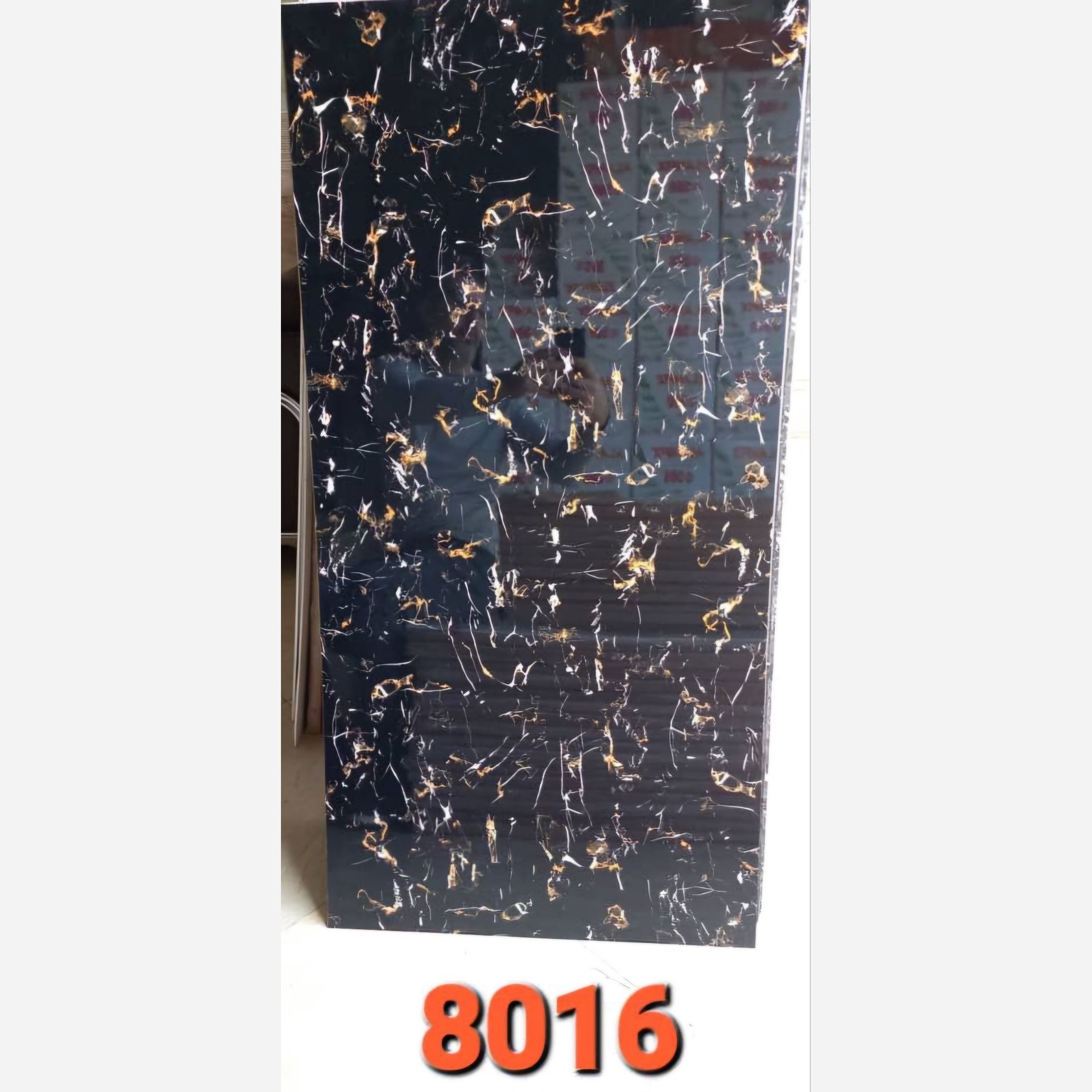 ماربل شیت کد 8016 ابعاد 122در280 cm ضخامت 2.5 میل (پس کرایه)