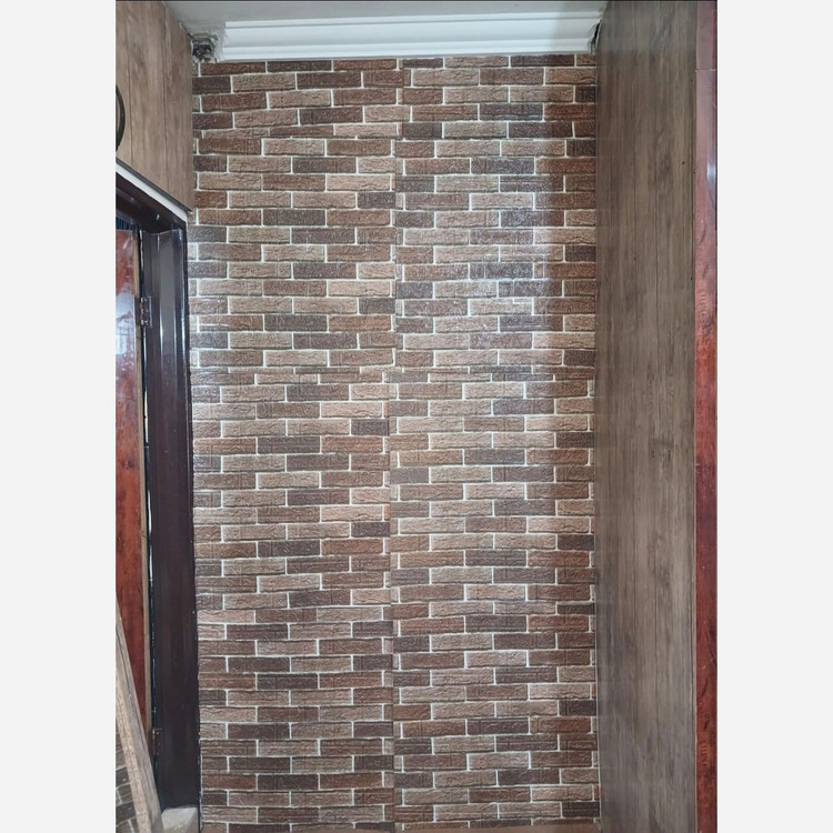 دیوارپوش فومی پشت چسبدار وارداتی کد AA-40 ابعاد70در70 cm ضخامت 5میل (پس کرایه)