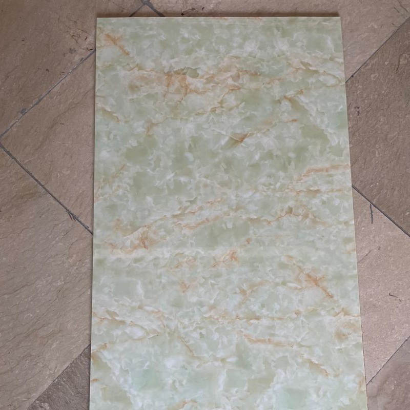 ماربل شیت کد 8006 ابعاد 60در120 cm ضخامت 2.5میل (پس کرایه)