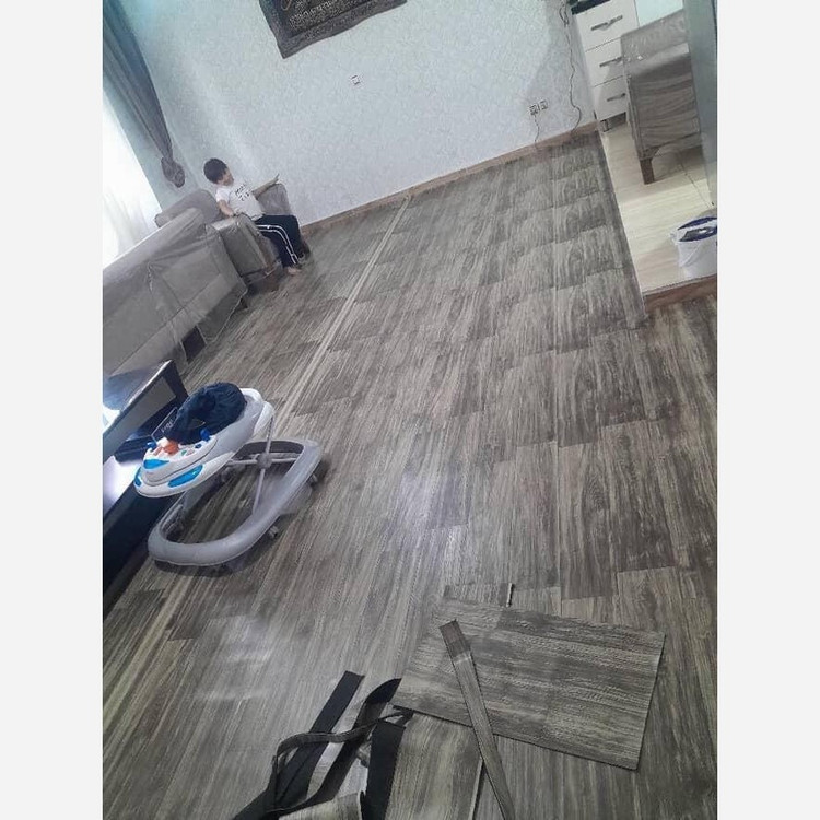 کفپوش رولی پشت موکتی (نمد مشکی) کد 1521 عرض 2متر (پسکرایه)