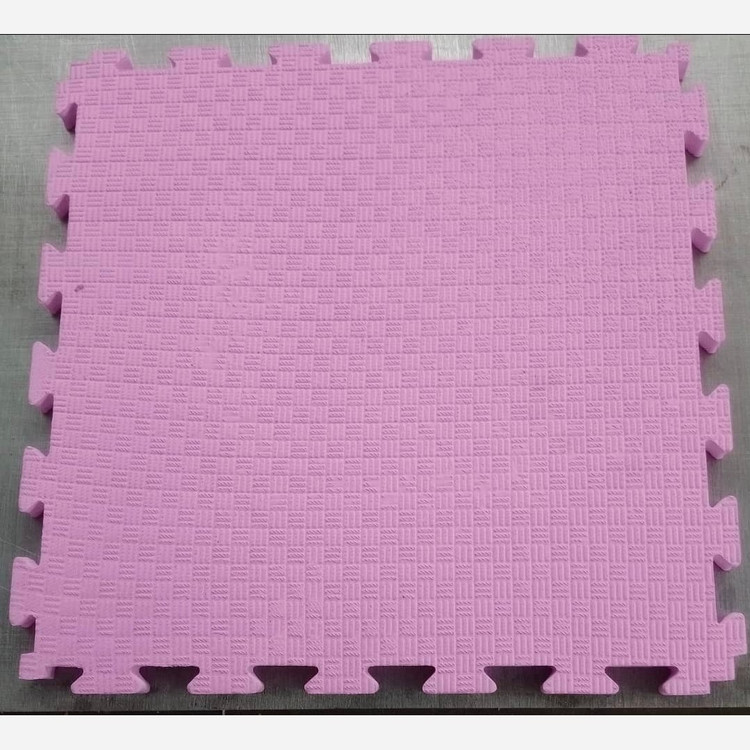 کفپوش تاتامی ابعاد50در50 cm، ضخامت 1cm، بسته 40تایی عمده(پسکرایه)