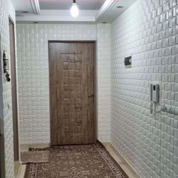 دیوارپوش فومی پشت چسبدار مربع مشبک 70در70 cm ضخامت 7میل (پسکرایه)